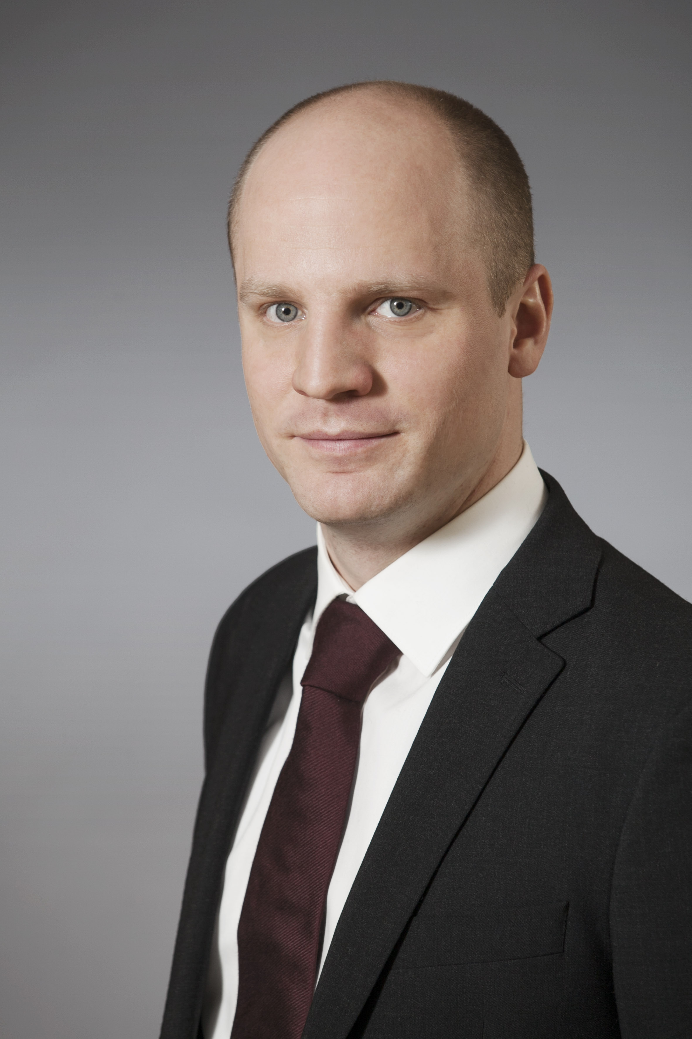 Niklas Helwig