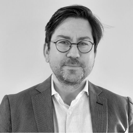 Robert Schütze