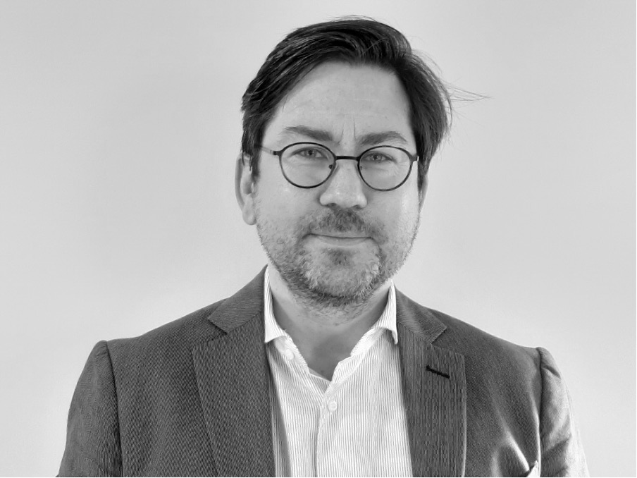 Robert Schütze