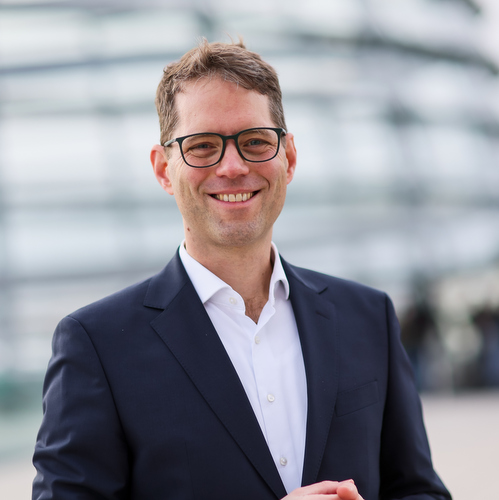 Sven T. Siefken