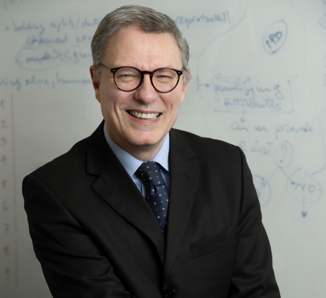 Luciano Floridi